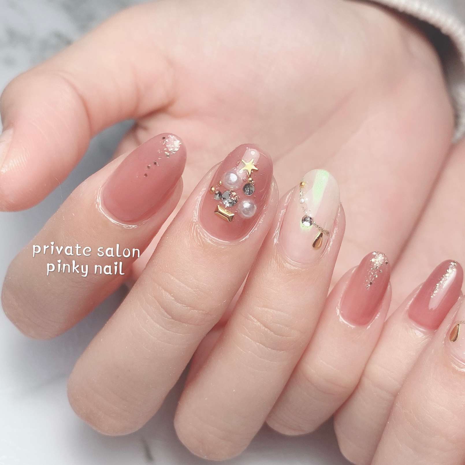 クリスマスネイルデザイン 宇部市でジェルネイル プライベートサロン ネイルサロンの Pinky Nail